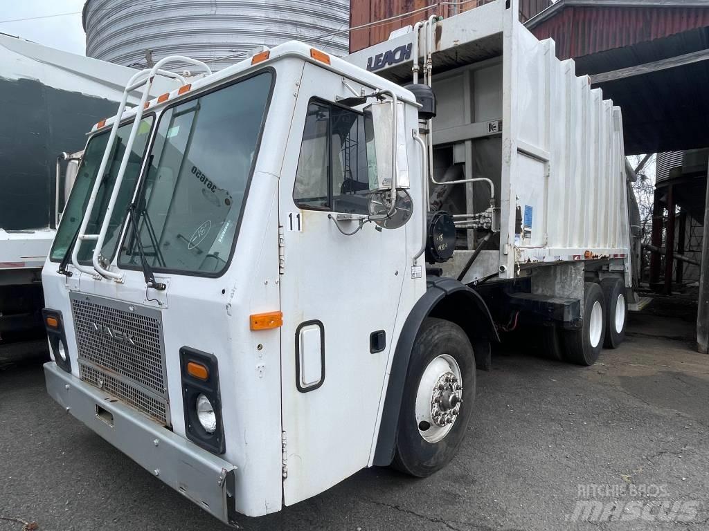 Mack LE613 Camion dei rifiuti