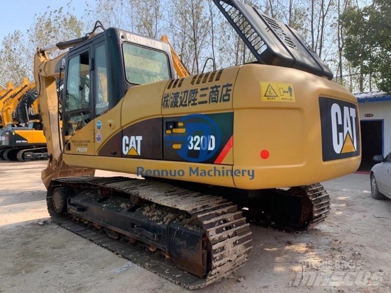 CAT 320 D Escavatori medi 7t - 12t