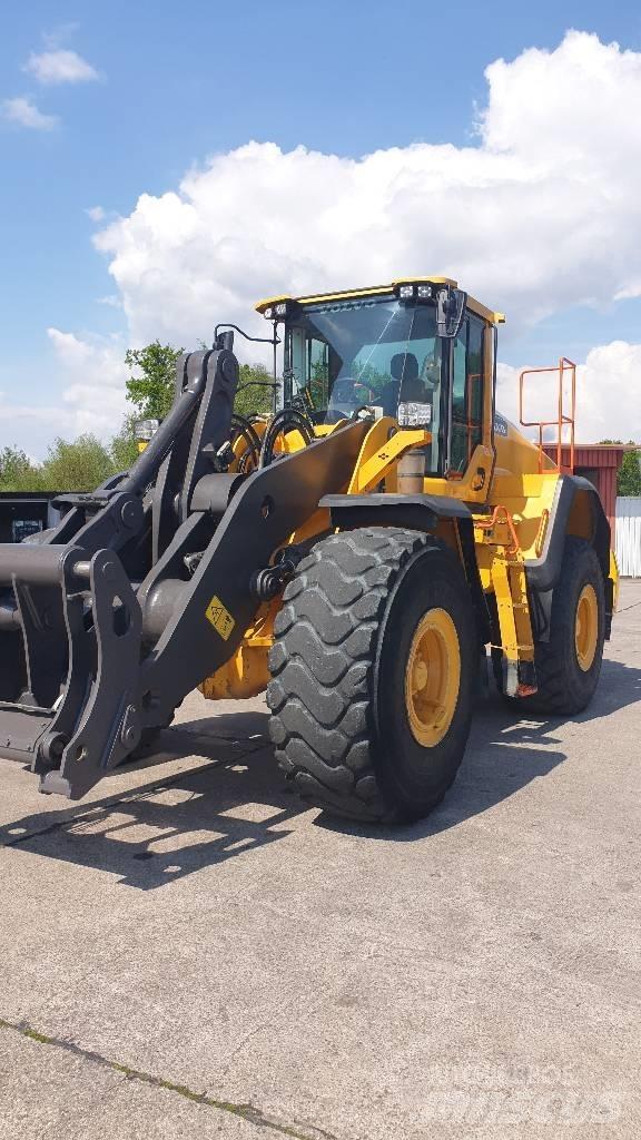 Volvo L 180 H Pale gommate
