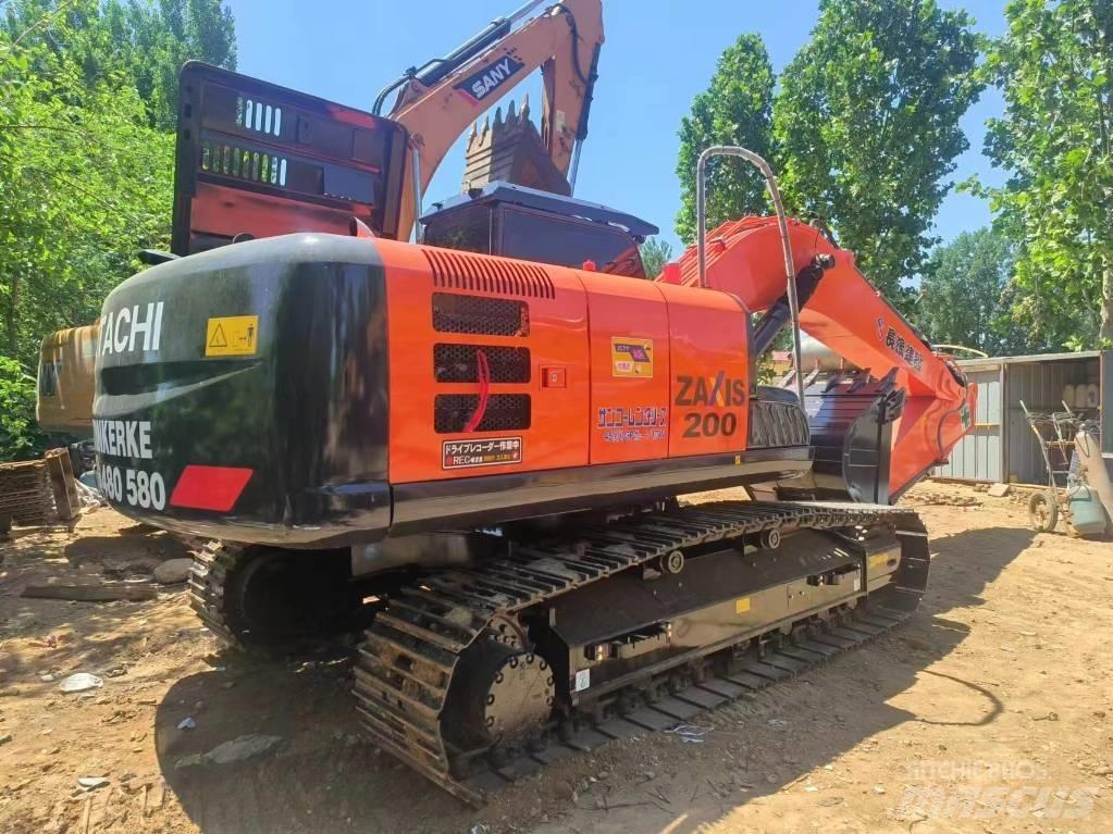 Hitachi ZX200 Escavatori cingolati