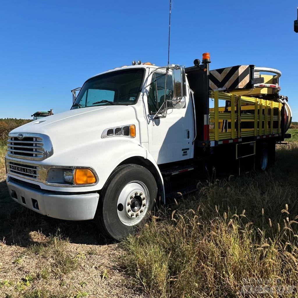 Sterling Acterra Camion con sponde ribaltabili
