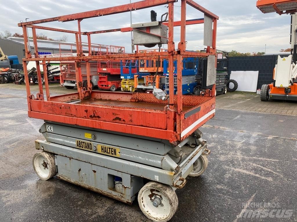 SkyJack SJ4620 Piattaforme a pantografo
