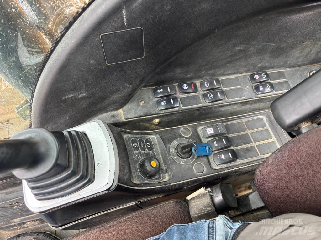JCB 145LC Escavatori cingolati