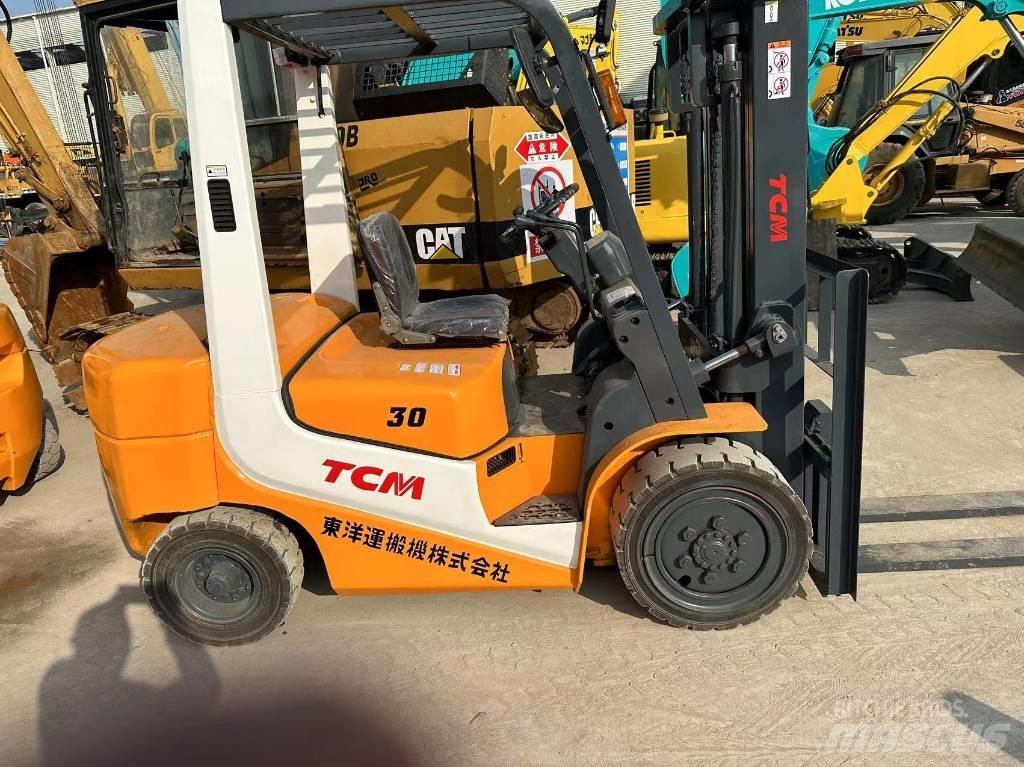 TCM FD30T6 Carrelli elevatori diesel