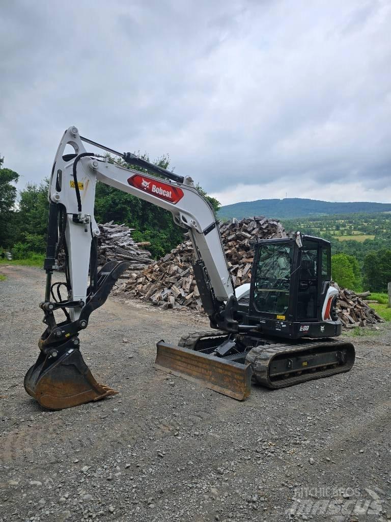 Bobcat E 88 R2 Escavatori cingolati