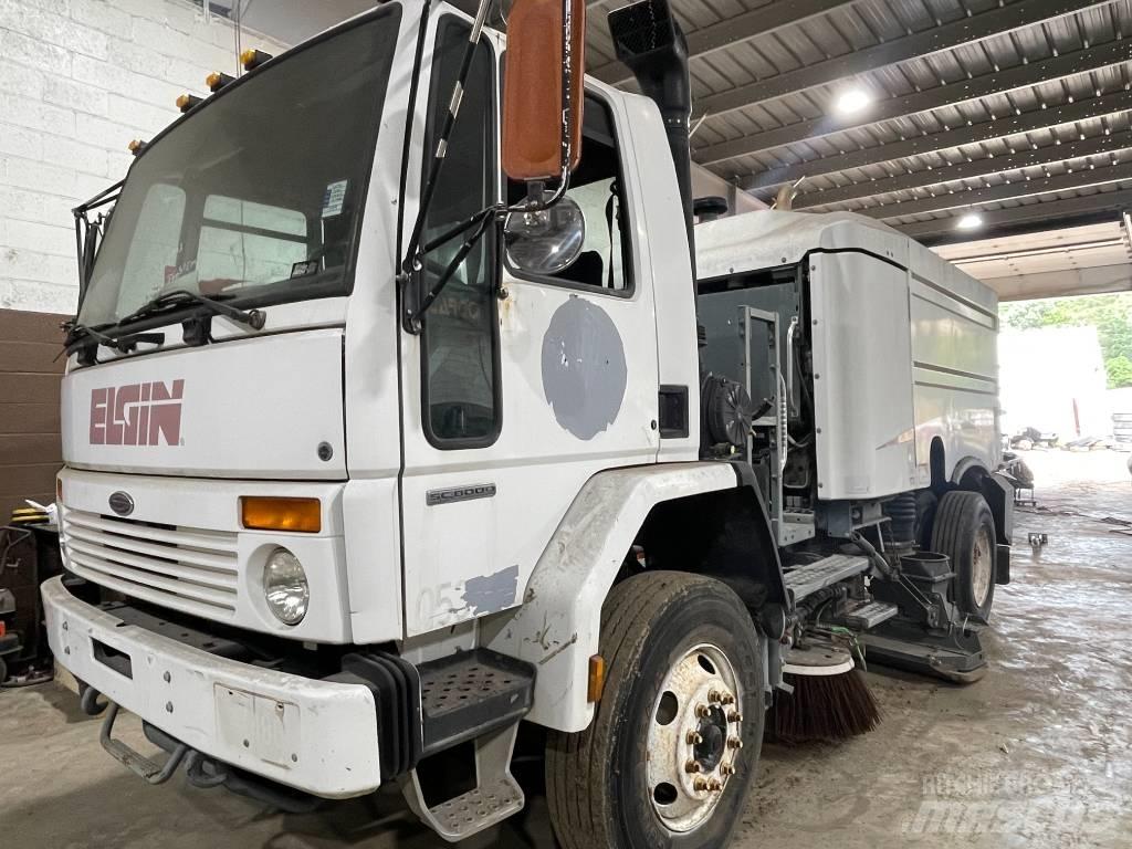 Sterling SC8000 Autocarro spazzatrice