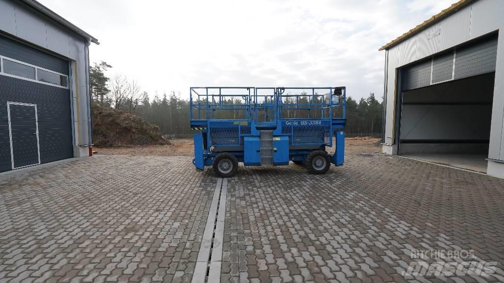 Genie GS3384 RT 4x4 Piattaforme a pantografo