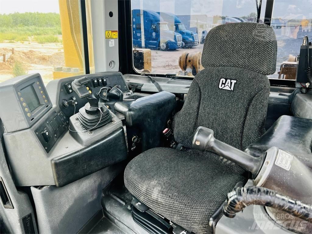 CAT D 8 T Dozer cingolati