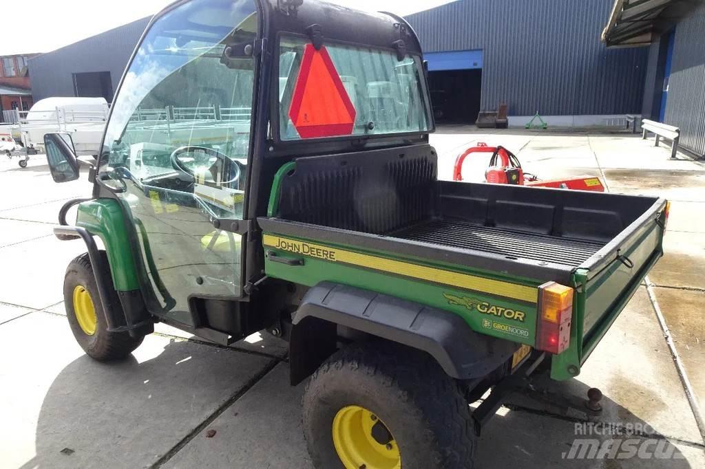 John Deere HPX Trattori