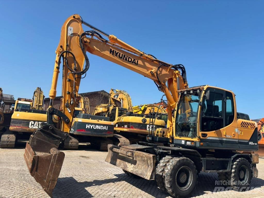 Hyundai 140W-9A Escavatori gommati