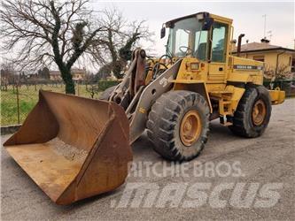 Volvo BM L120C Pale gommate