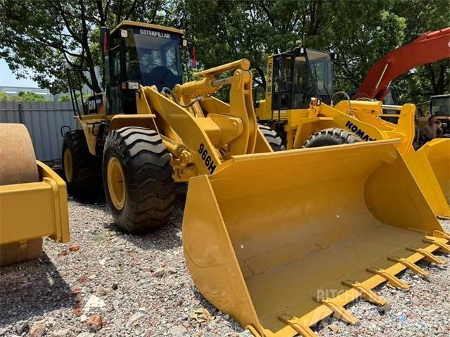 CAT 966 H Pale gommate