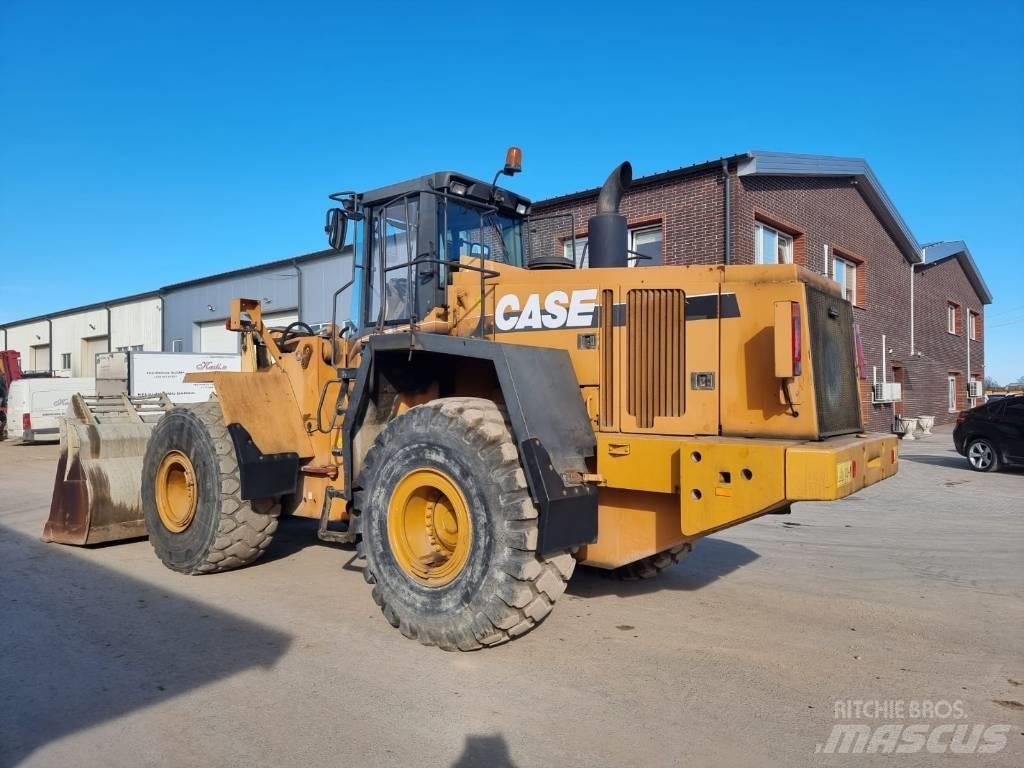 CASE 921 C/2 Pale gommate