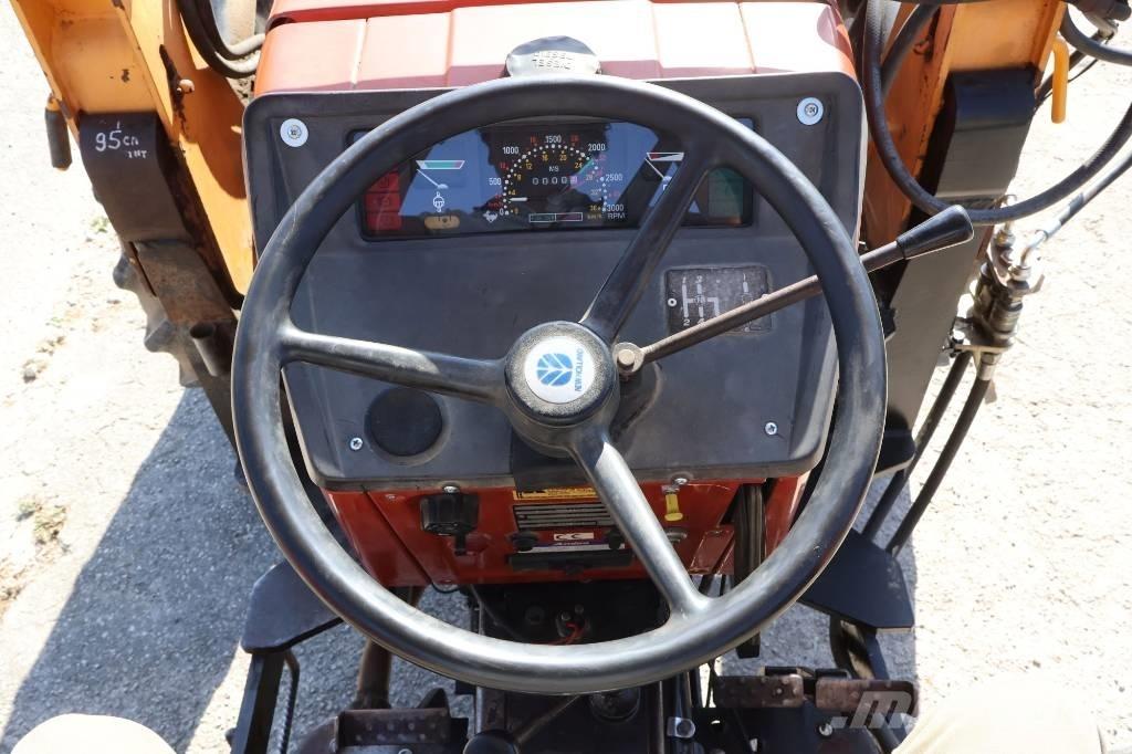 New Holland 70-56 Trattori