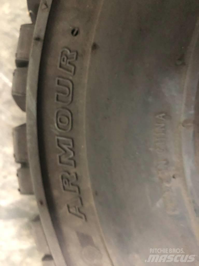 Armour 21x8-9 Pneumatici, ruote e cerchioni