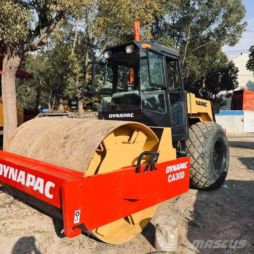 Dynapac CA 30 D Rulli monotamburo