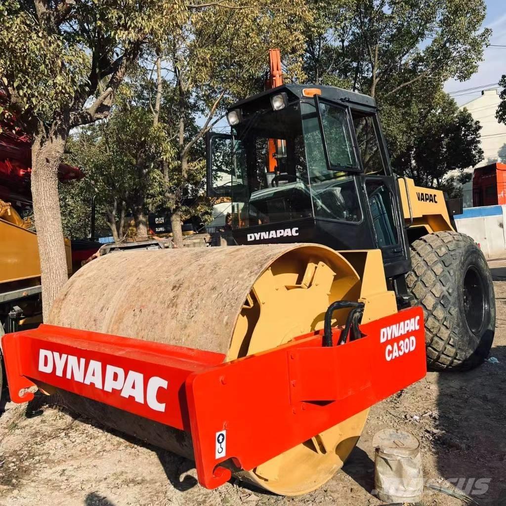 Dynapac CA 30 D Rulli monotamburo
