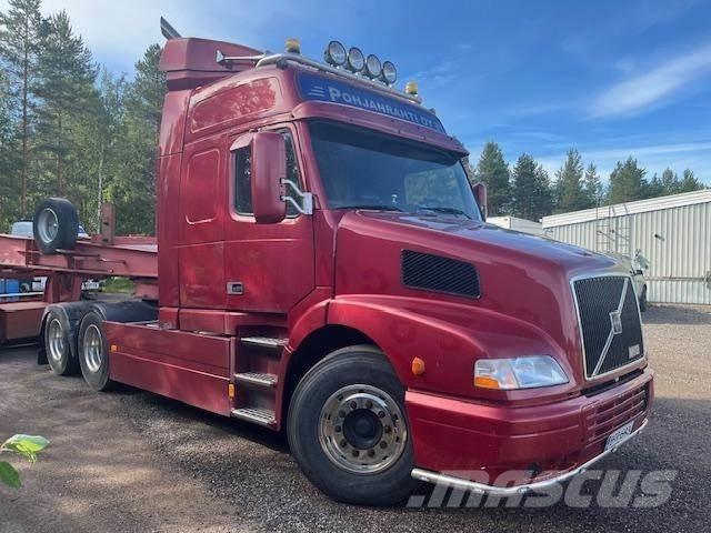 Volvo NH 12 Motrici e Trattori Stradali