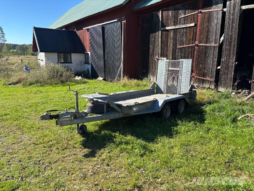 Ifor Williams 2 HB Caricatore basso