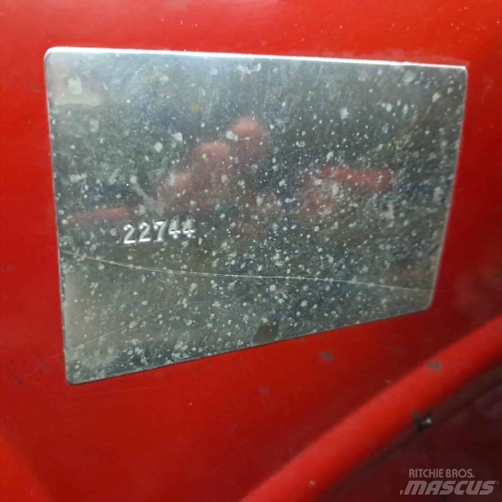 Yanmar YM 1700 Trattori
