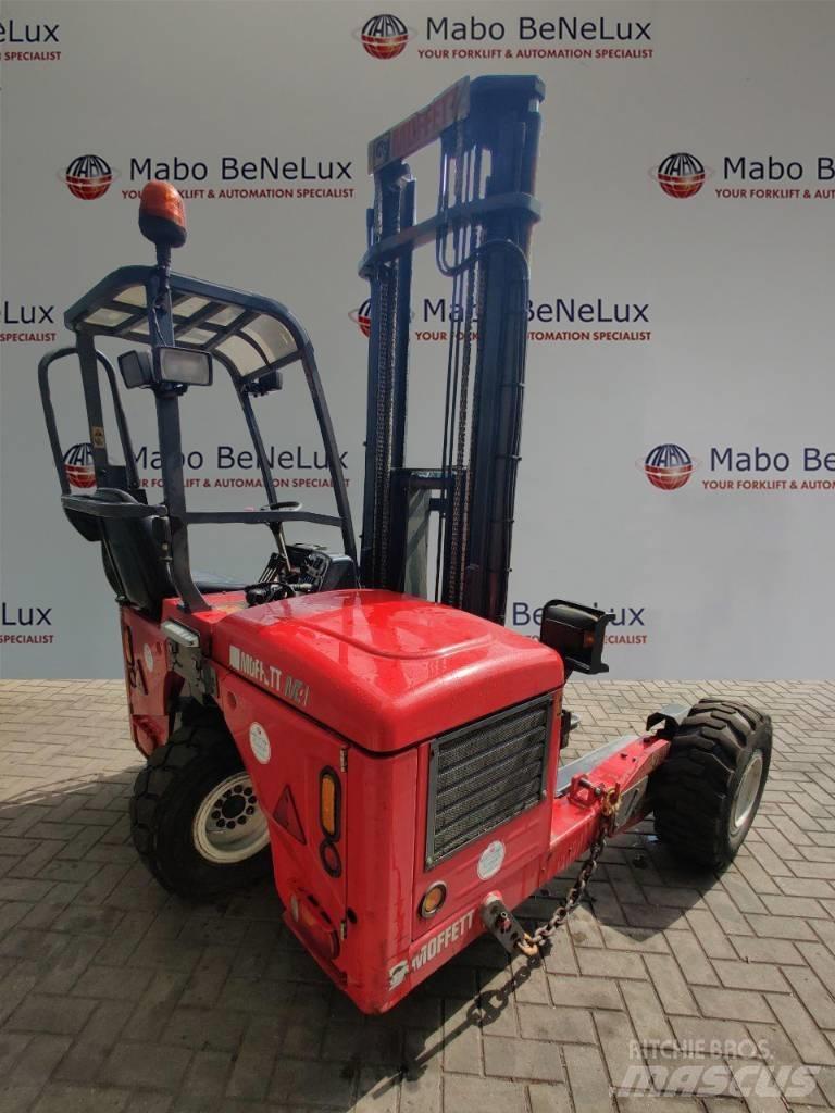 Moffett M4 Carrelli elevatori diesel