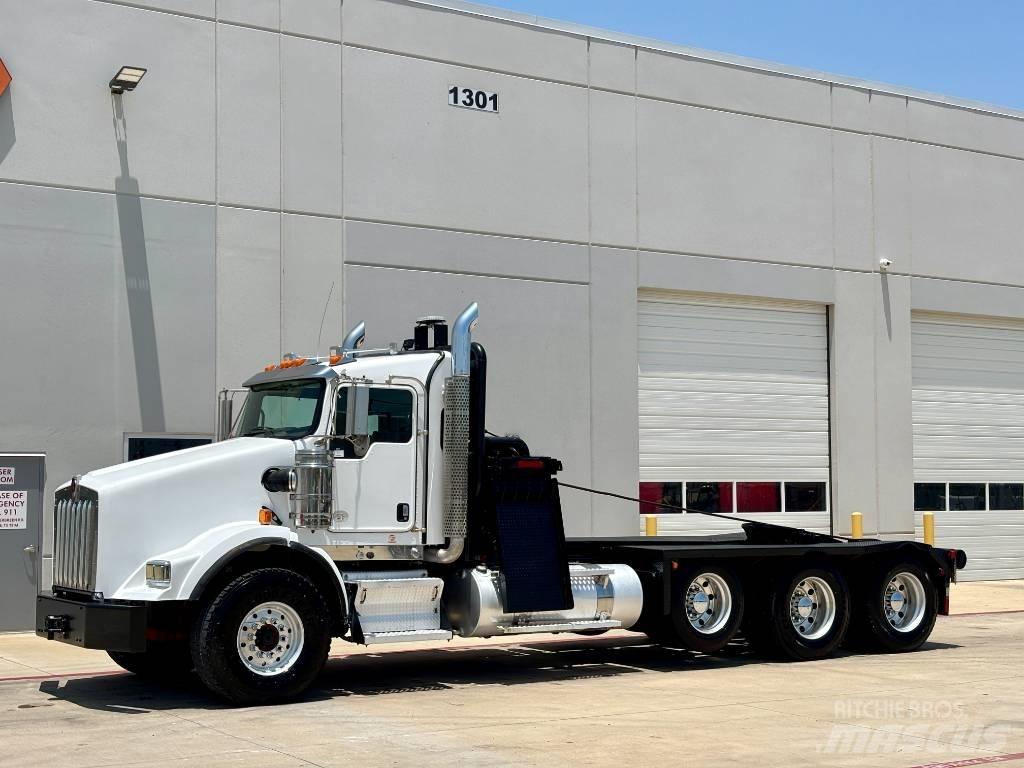 Kenworth T 800 Carroattrezzi