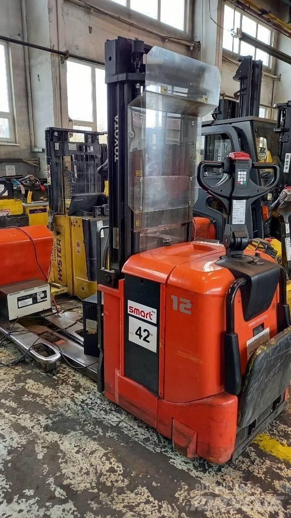 Toyota 7SLL12.5 Carelli stoccatori  automatici-usati