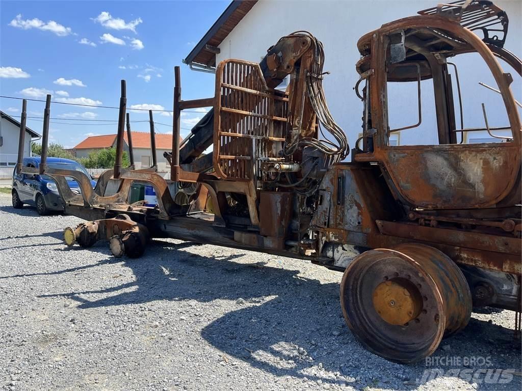 John Deere 1110E Forwarder