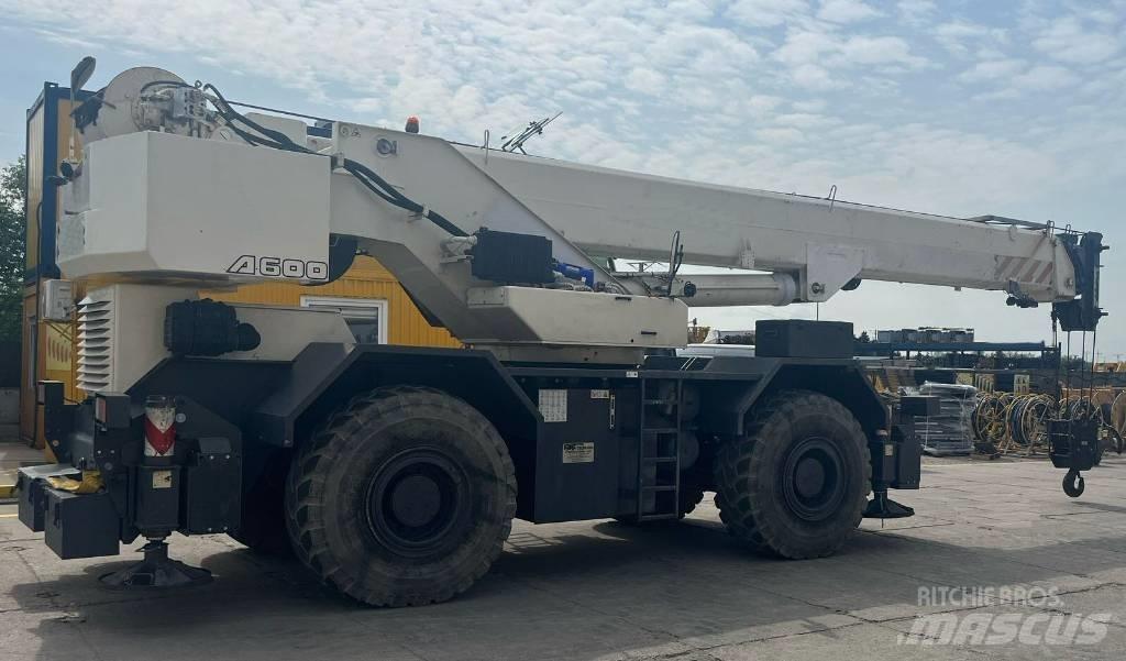 Terex A 600 Gru per terreni difficili