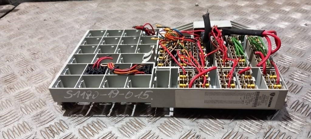 Scania G 440.   2096304 Componenti elettroniche
