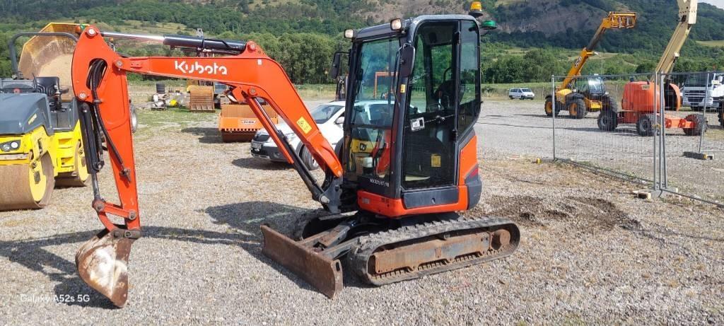 Kubota U 27-4 Miniescavatori