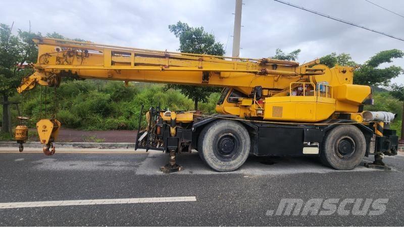 Kobelco RK 250-3 Gru per terreni difficili