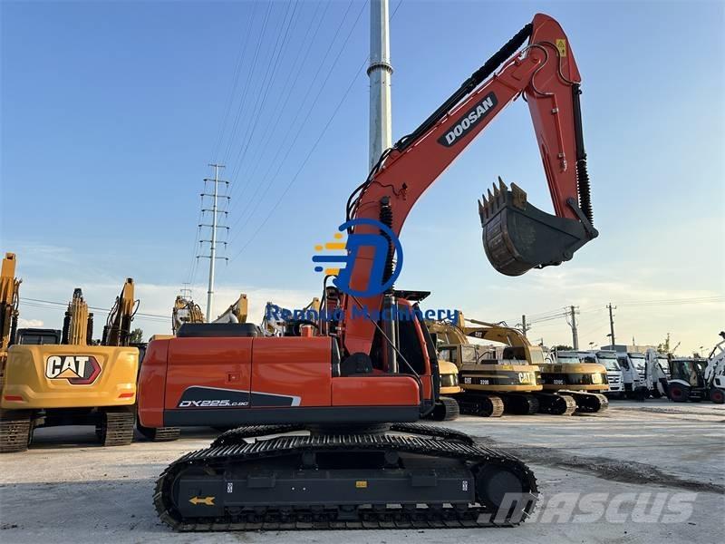 Doosan DX 225 LCA Escavatori cingolati