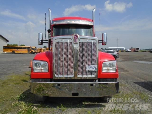 Kenworth W 990 Motrici e Trattori Stradali