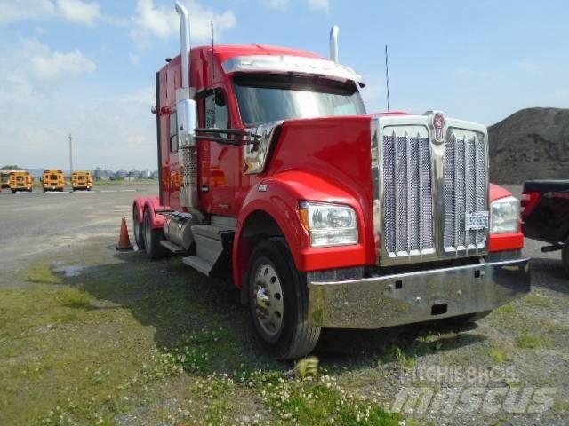 Kenworth W 990 Motrici e Trattori Stradali
