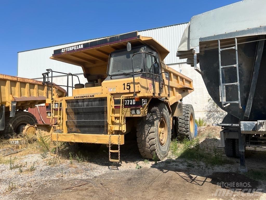 CAT 773 D Dumper a telaio rigido
