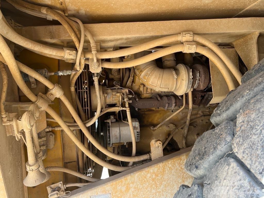 CAT 773 D Dumper a telaio rigido