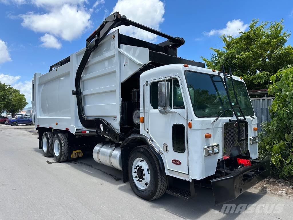 Peterbilt 320 Camion dei rifiuti