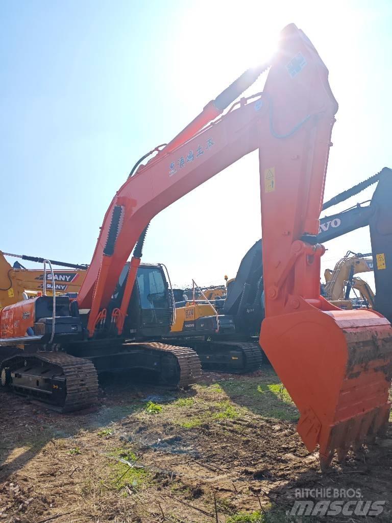 Hitachi 360 Escavatori cingolati