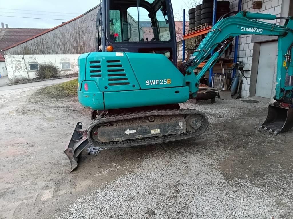 Sunward SWE 25 B Miniescavatori