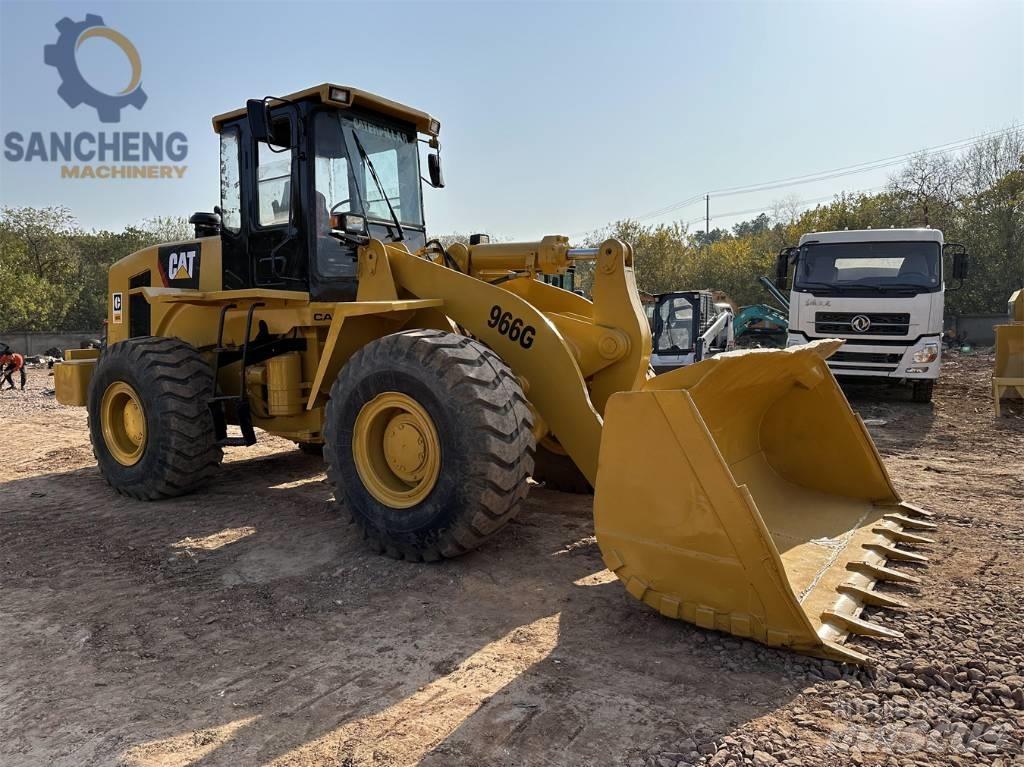 CAT 966 G Pale gommate