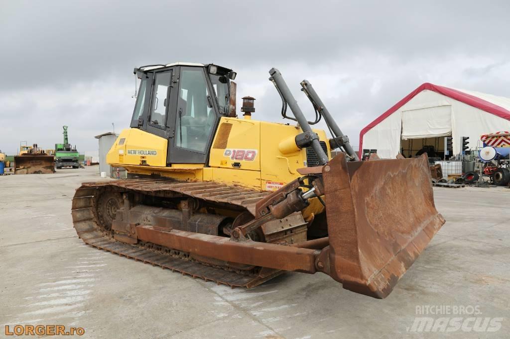 New Holland D 180 Dozer cingolati