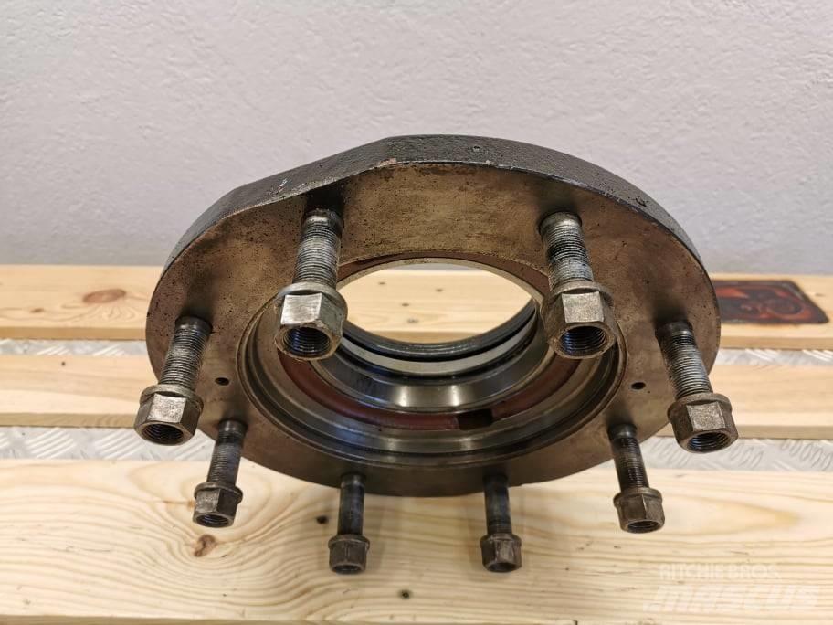 JLG 307 wheel hub Pneumatici, ruote e cerchioni