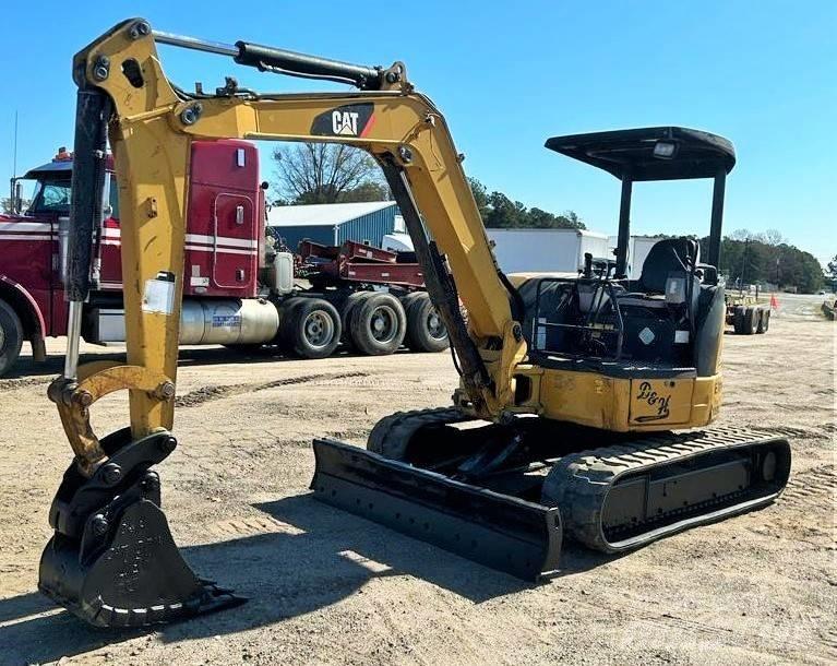CAT 304 C CR Miniescavatori