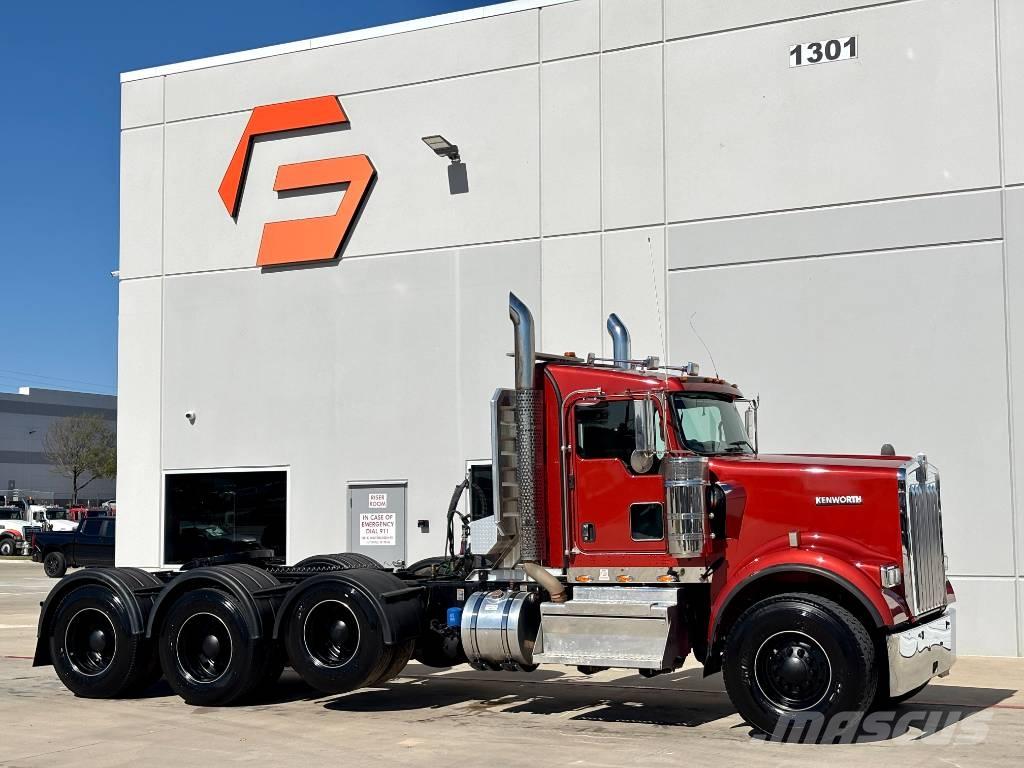 Kenworth W 900 Motrici e Trattori Stradali