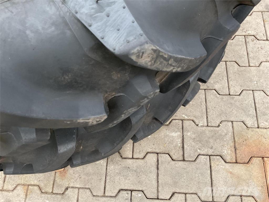 Alliance 270/95R36 Pneumatici, ruote e cerchioni