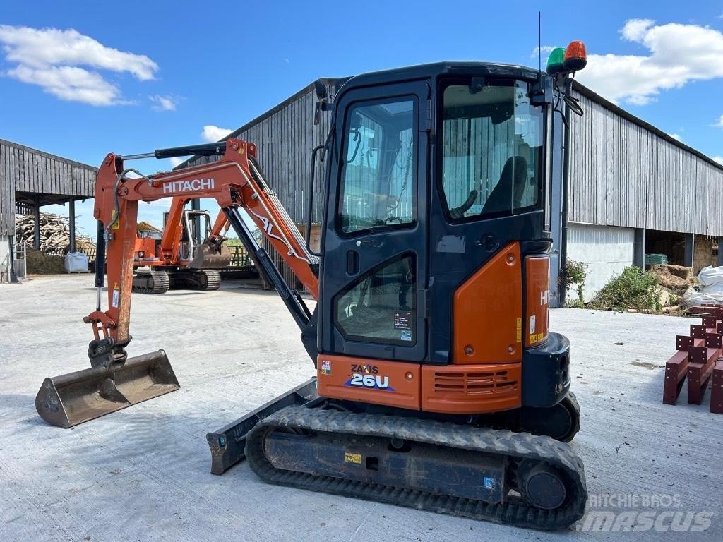 Hitachi ZX 26 U-6 Miniescavatori