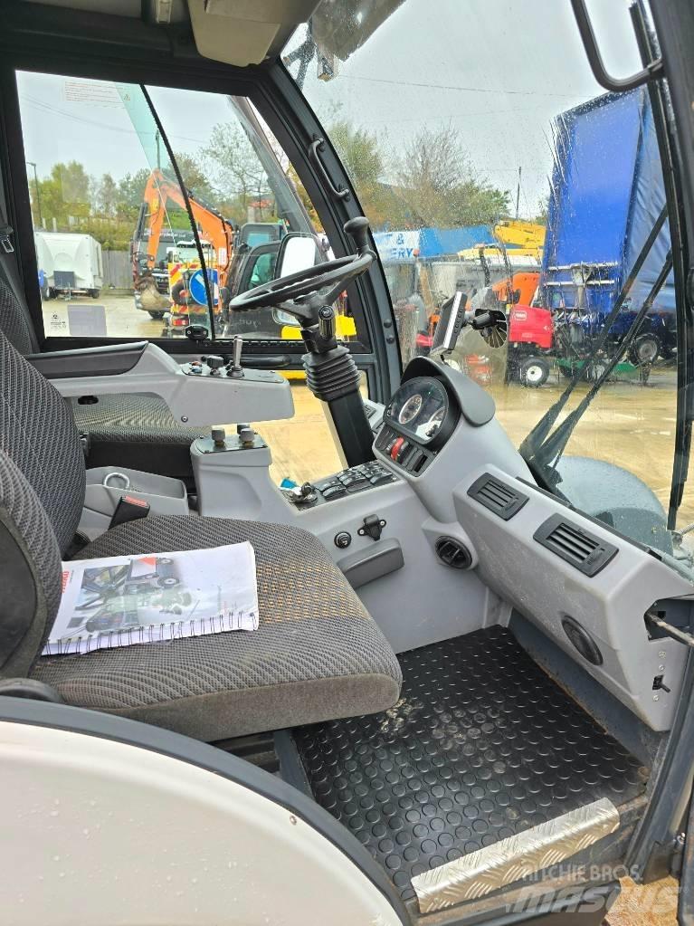 Hako Citymaster 2200 Autocarro spazzatrice