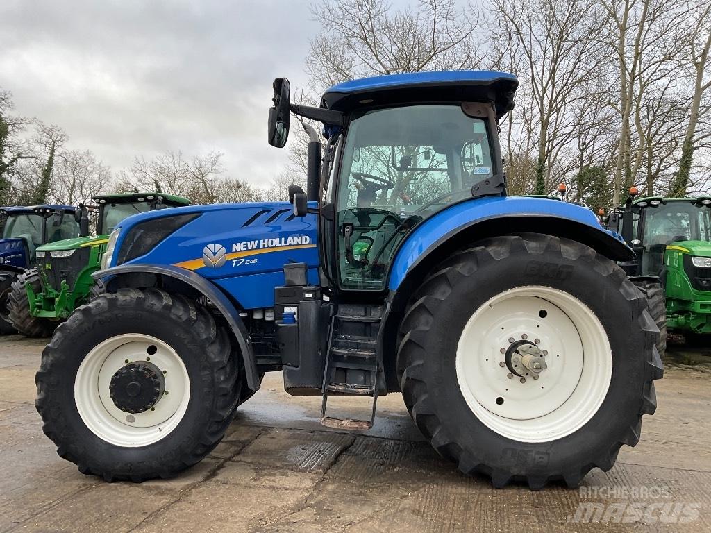 New Holland T 7.245 Trattori