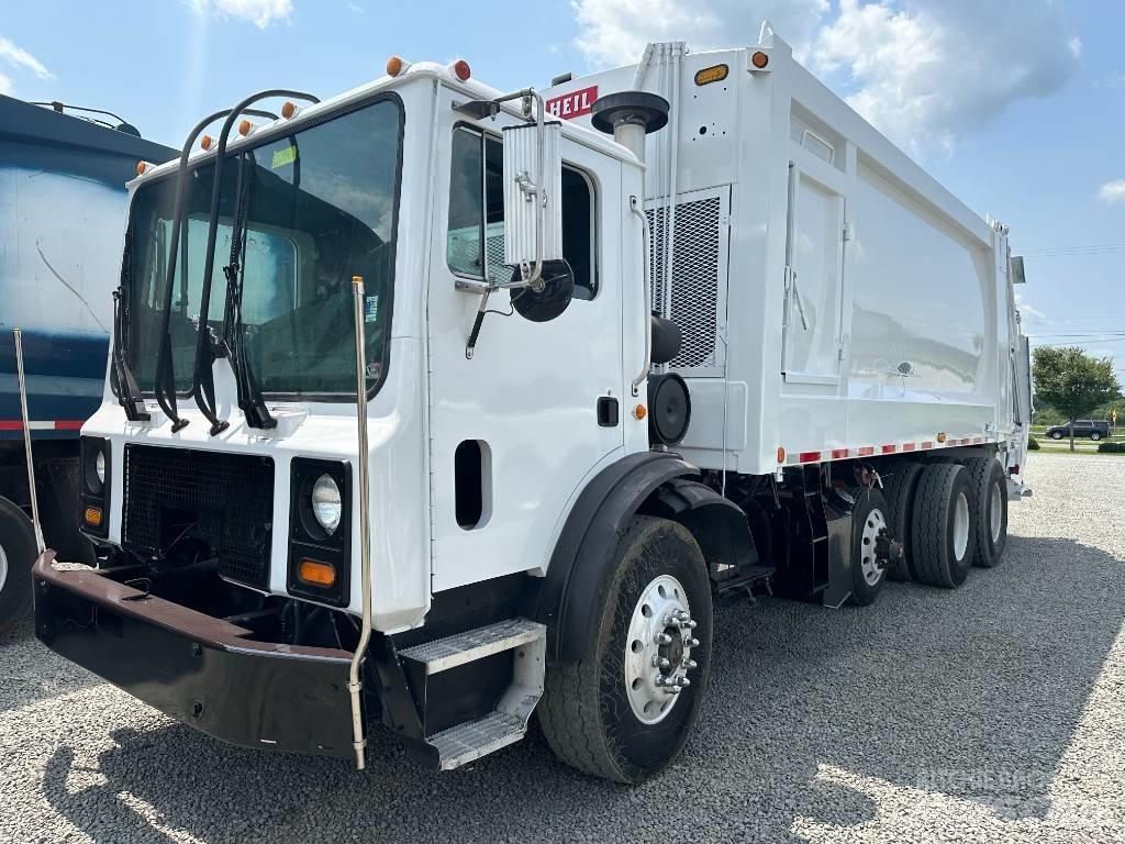 Mack MR Camion dei rifiuti